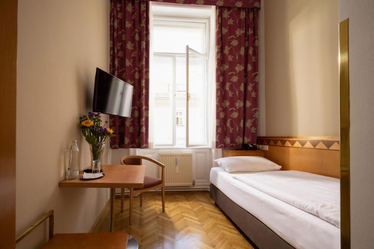 Hotel Post Wien Экстерьер фото