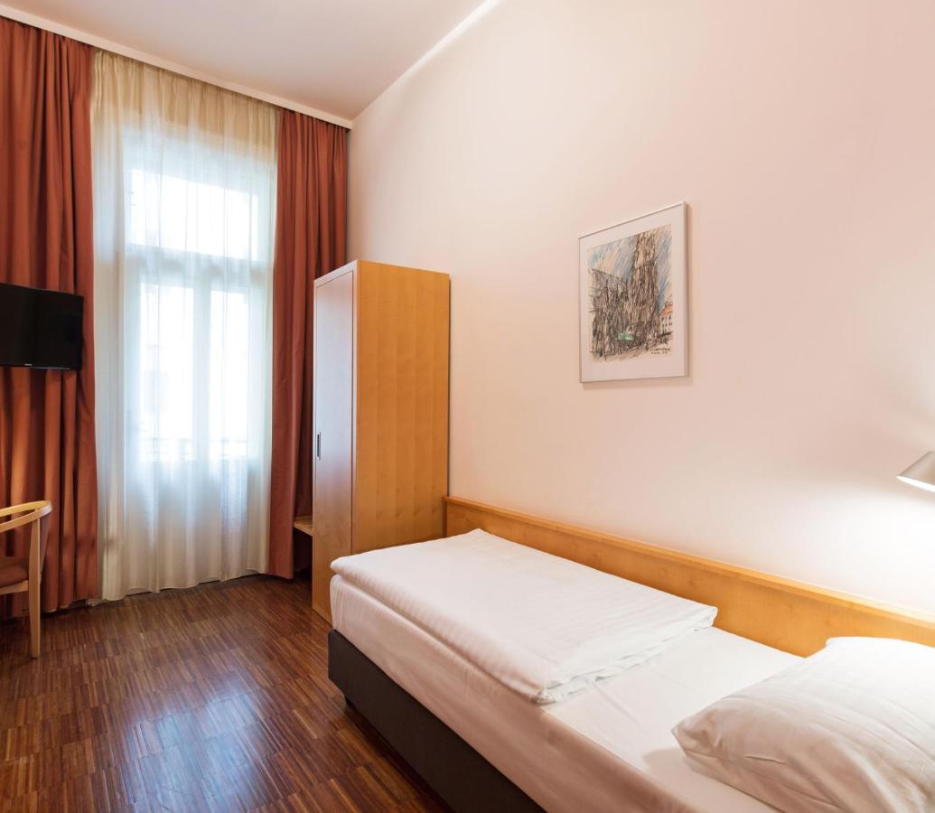Hotel Post Wien Экстерьер фото