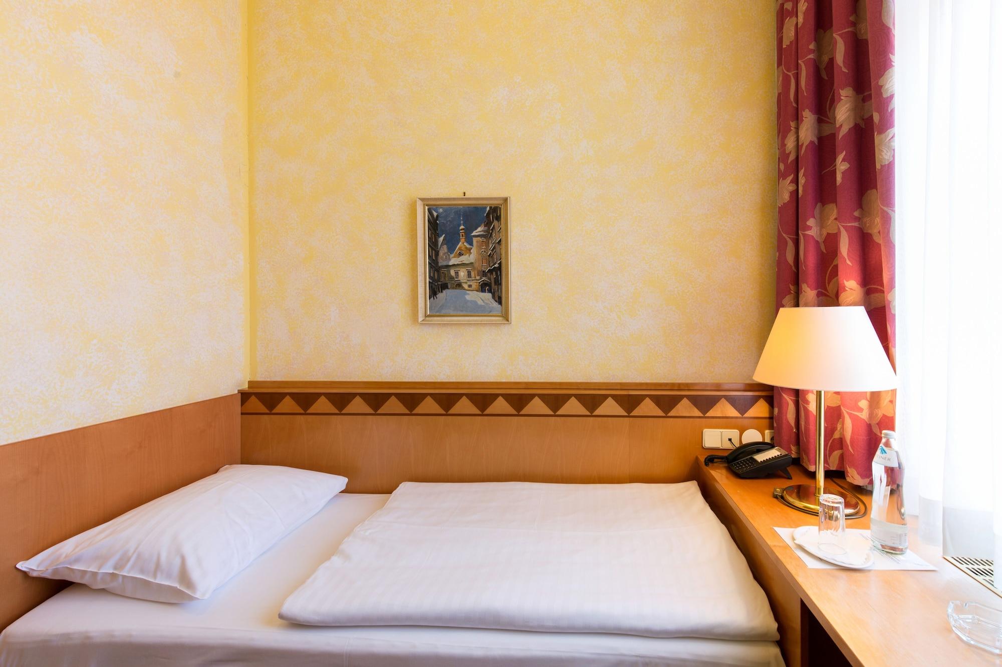 Hotel Post Wien Экстерьер фото