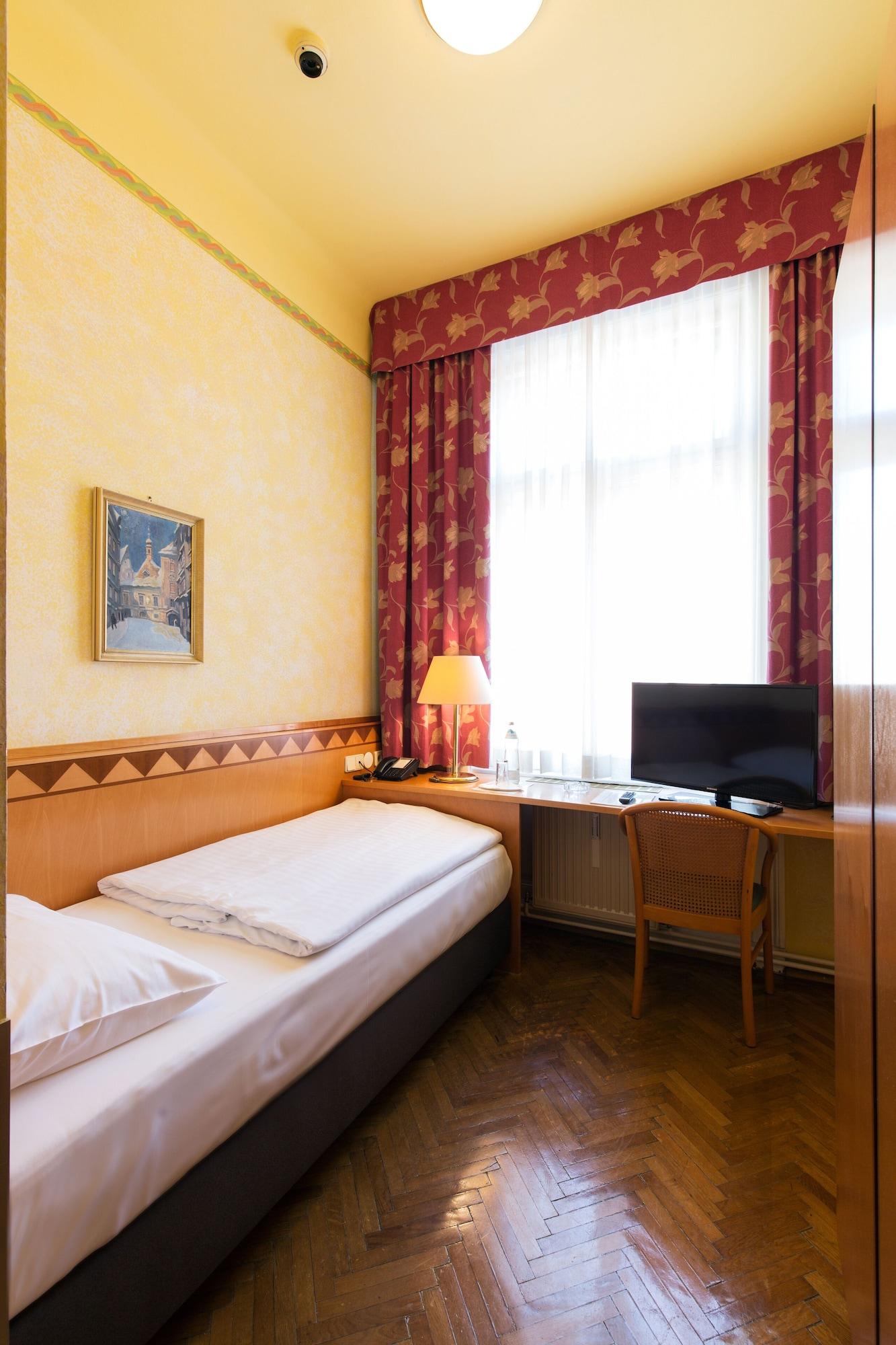 Hotel Post Wien Экстерьер фото