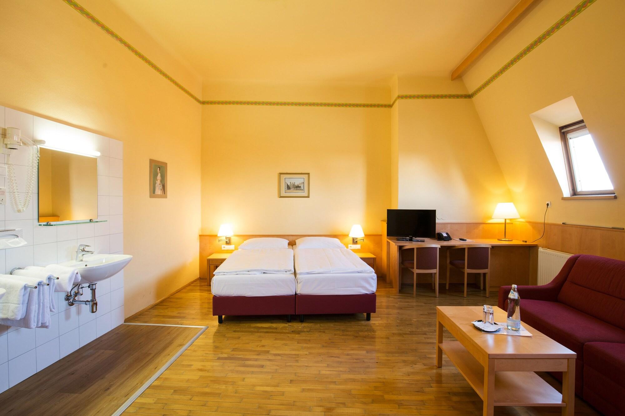 Hotel Post Wien Экстерьер фото