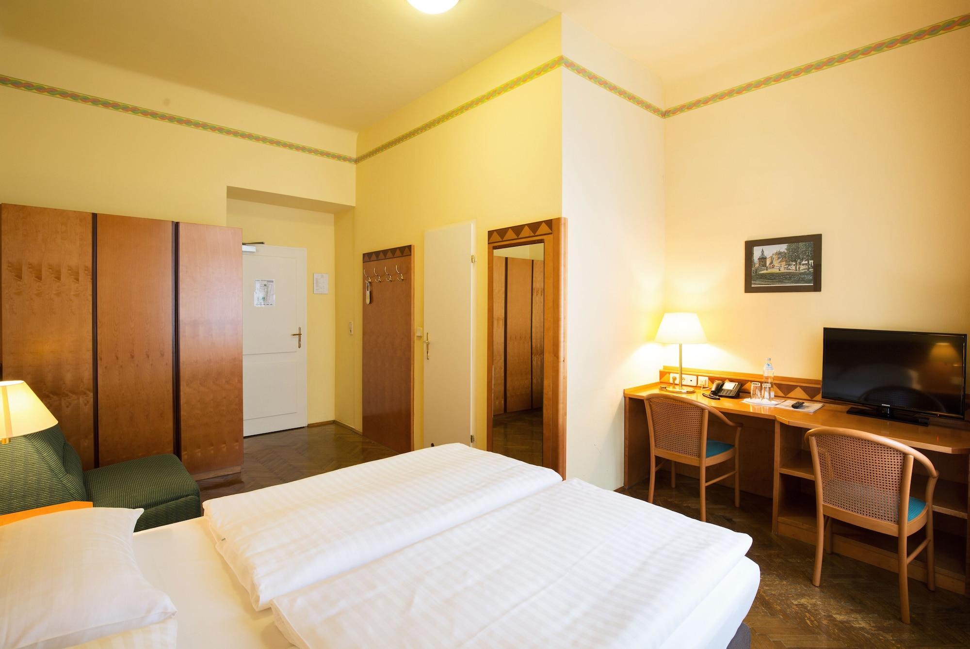 Hotel Post Wien Экстерьер фото