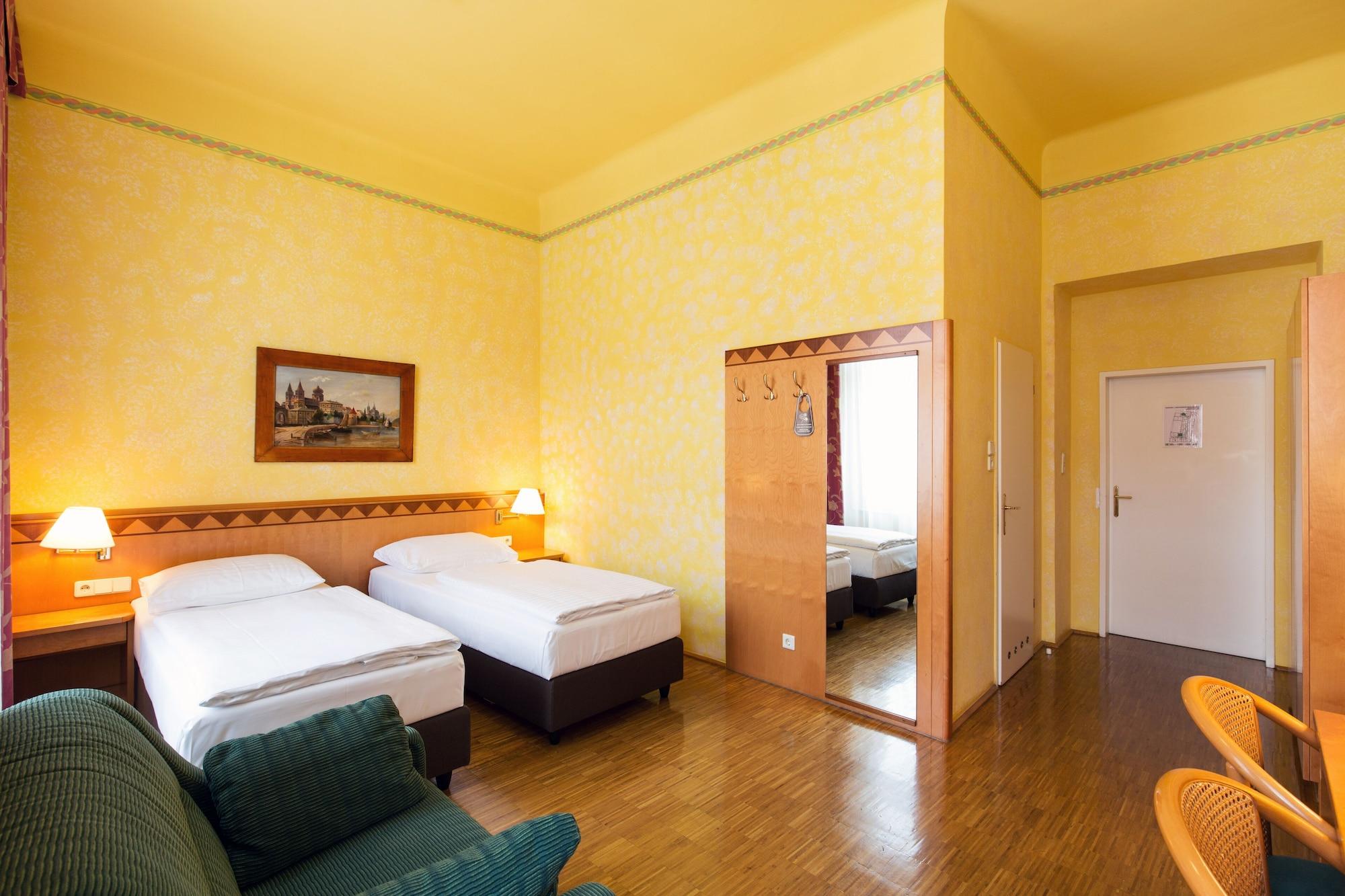 Hotel Post Wien Экстерьер фото