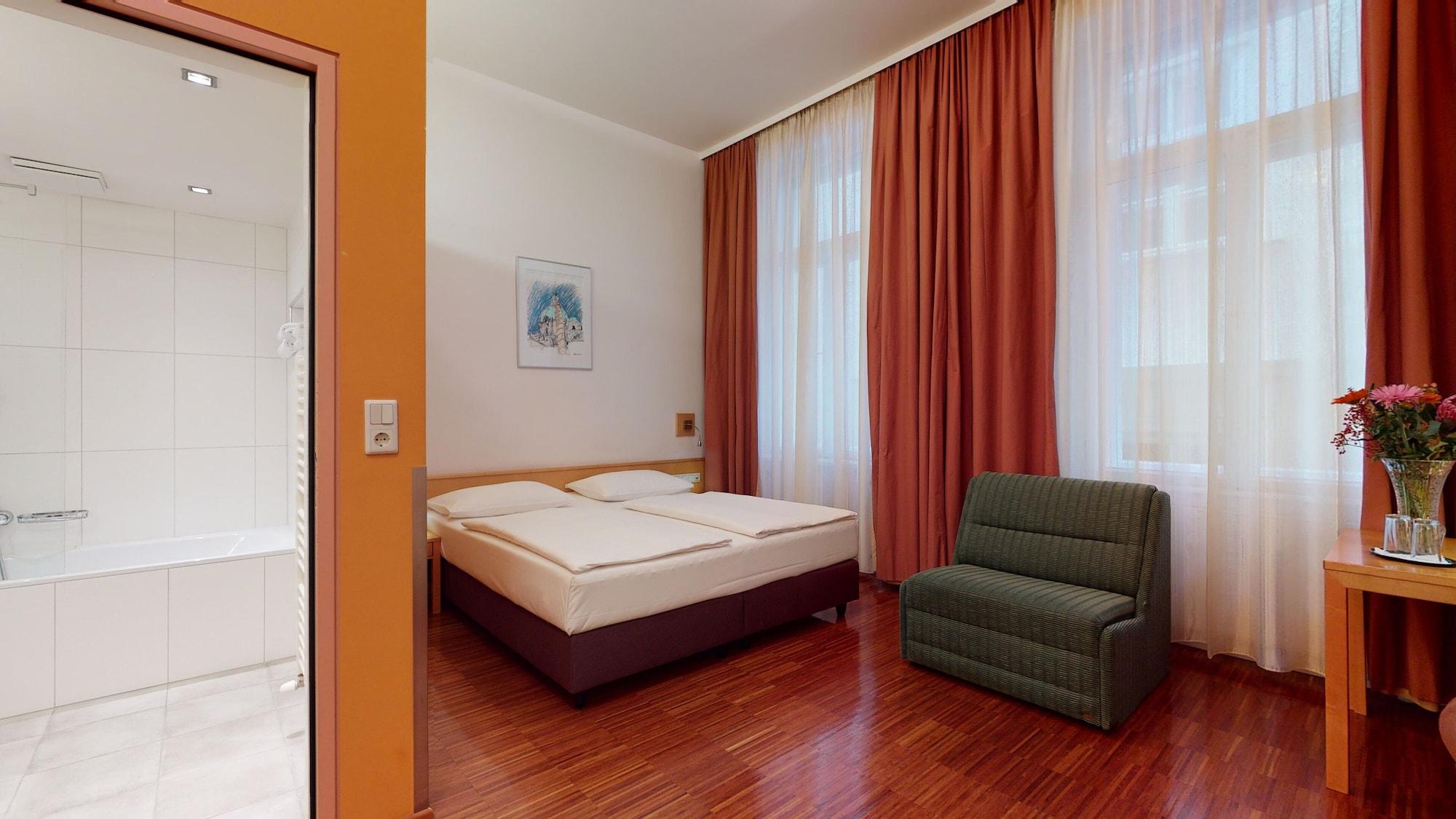 Hotel Post Wien Экстерьер фото