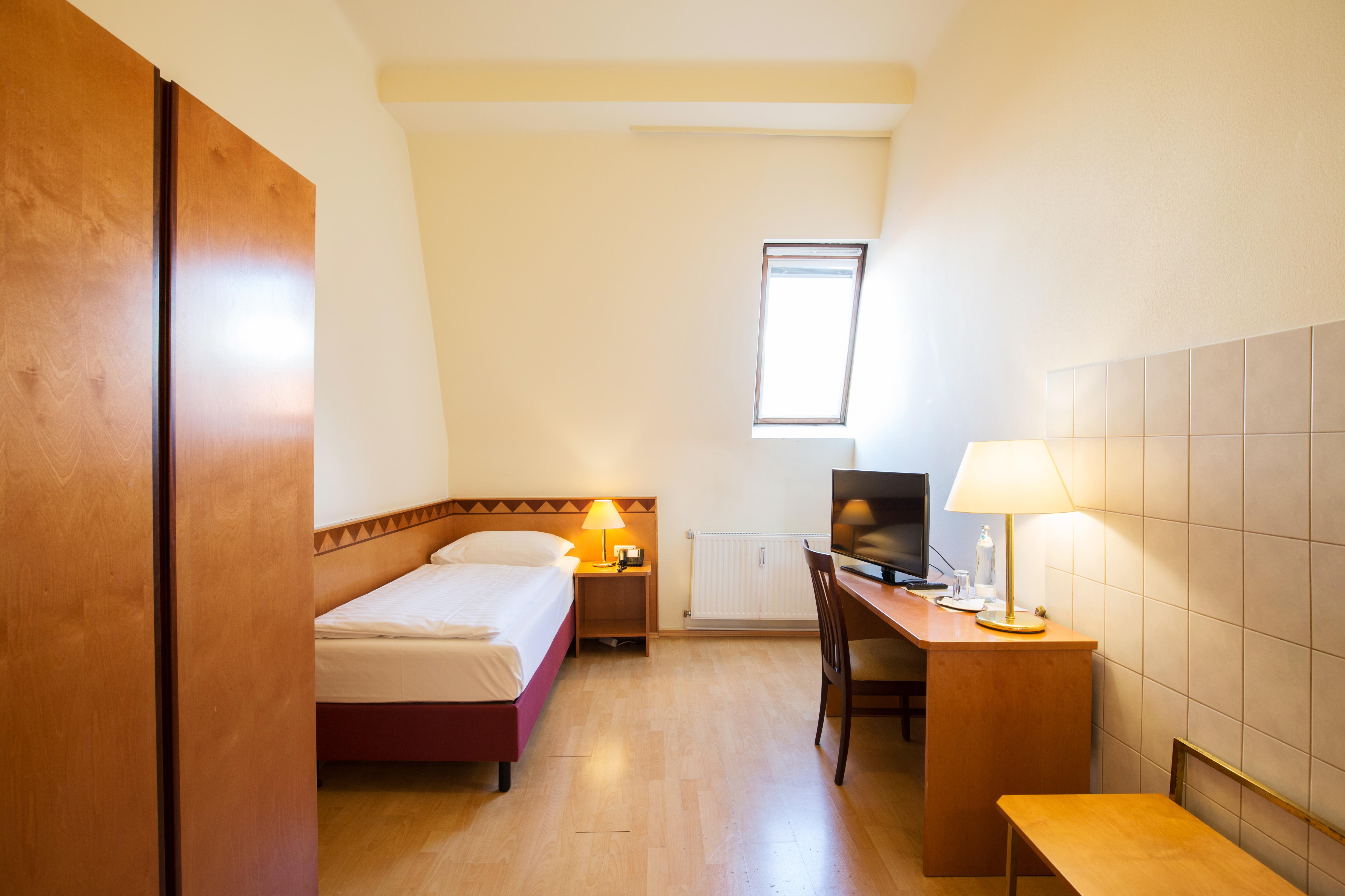 Hotel Post Wien Экстерьер фото
