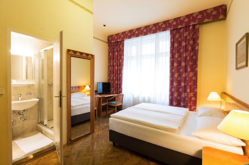 Hotel Post Wien Экстерьер фото