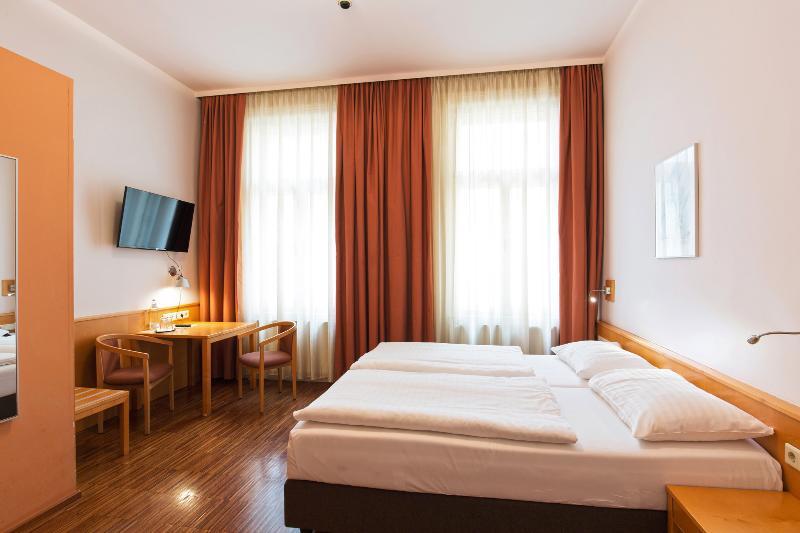 Hotel Post Wien Экстерьер фото