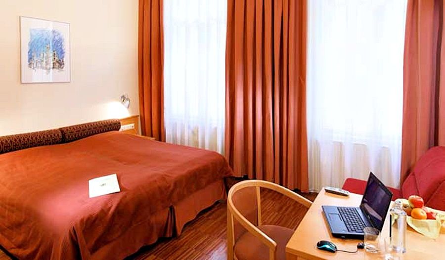 Hotel Post Wien Экстерьер фото